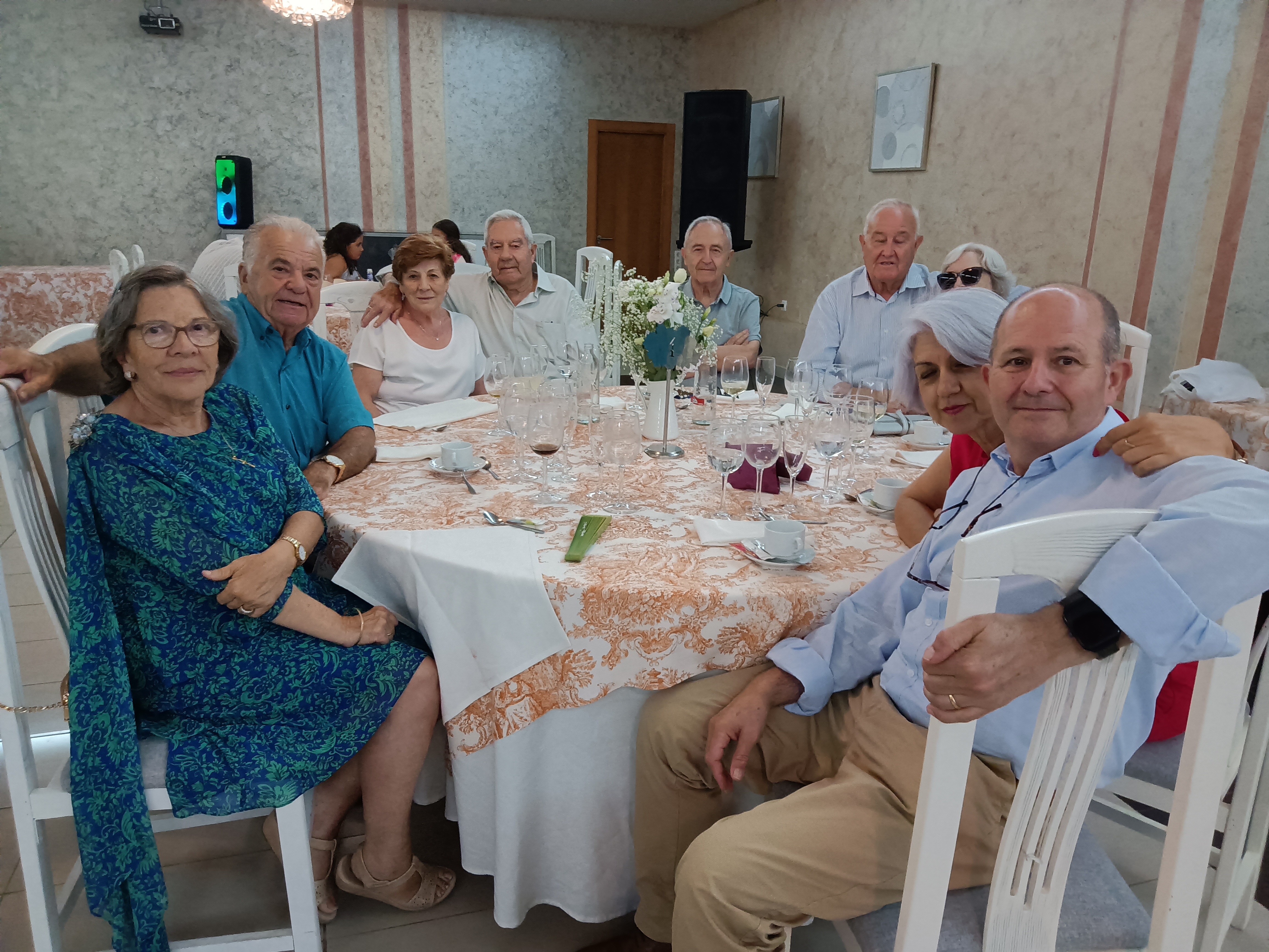 Convivencias de matrimonios - Imagen 3